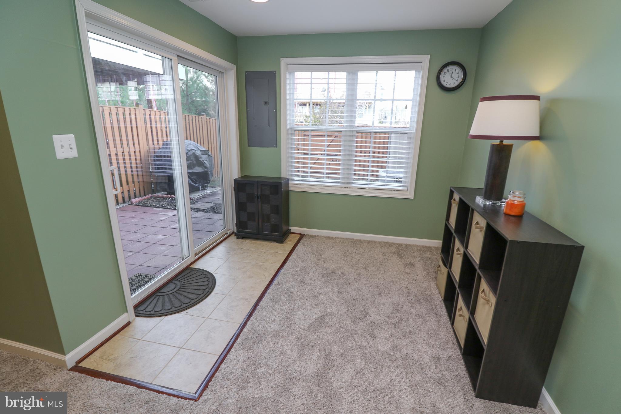 STRATSHIRE CROSSING - Residential