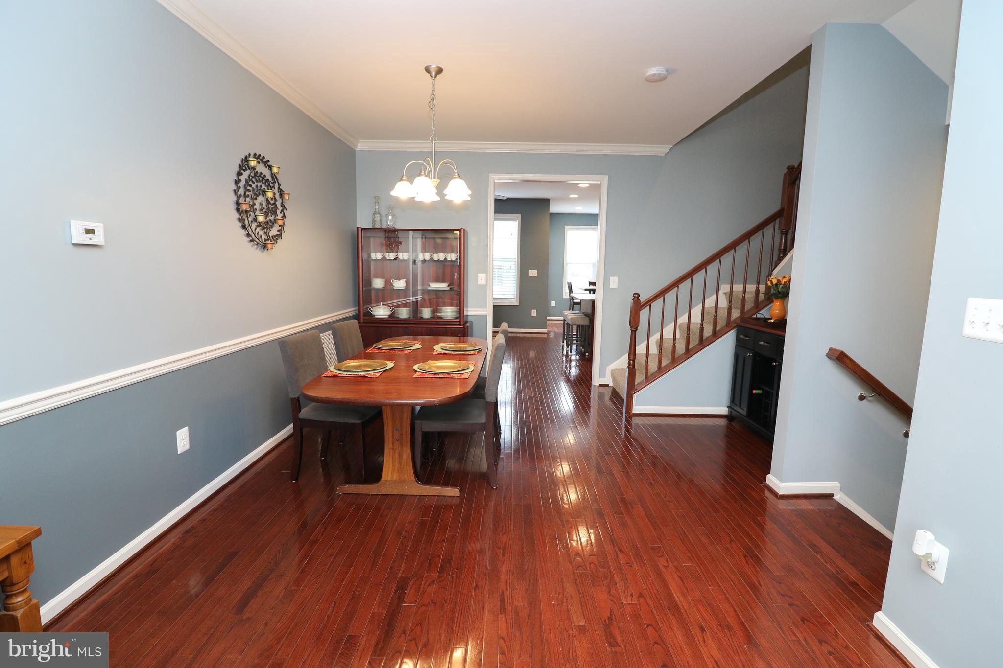 STRATSHIRE CROSSING - Residential