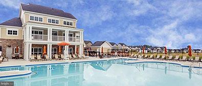 STRATSHIRE CROSSING - Residential