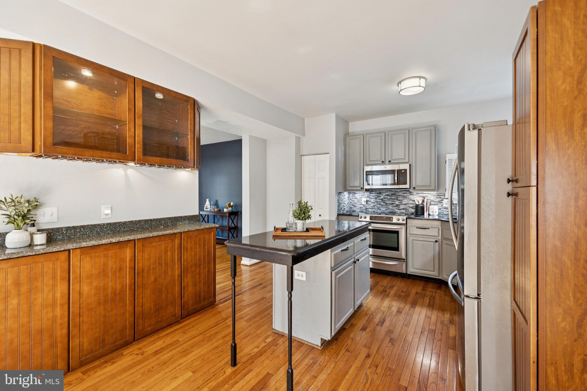 GRANDE VIEW PARK - Residential