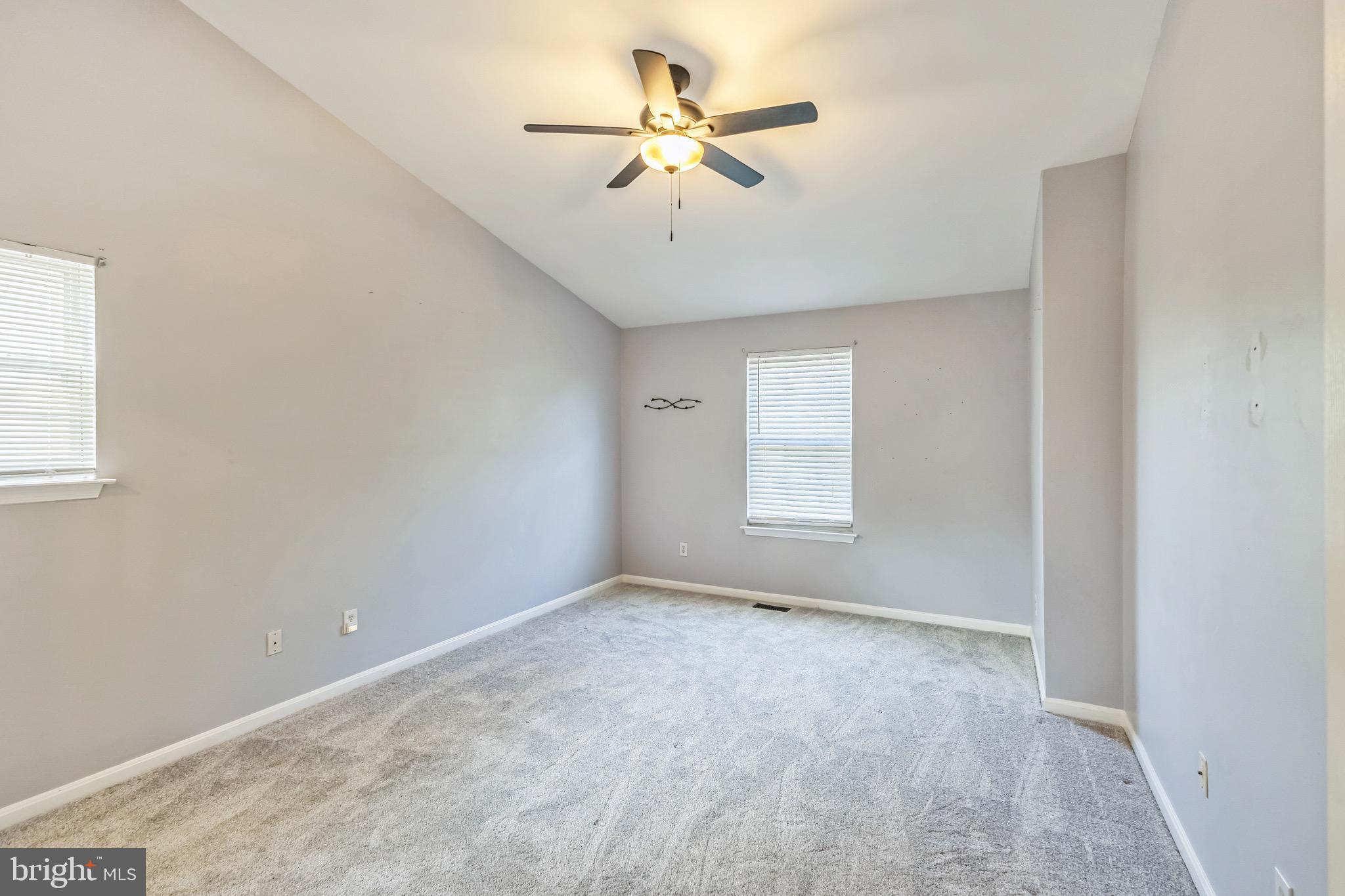 GRANDE VIEW PARK - Residential