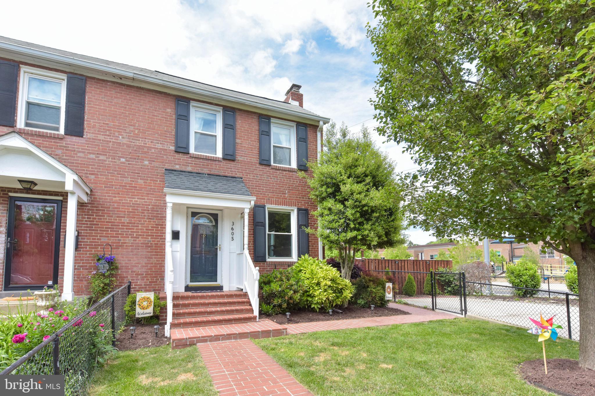 GLEBE MANOR - Residential