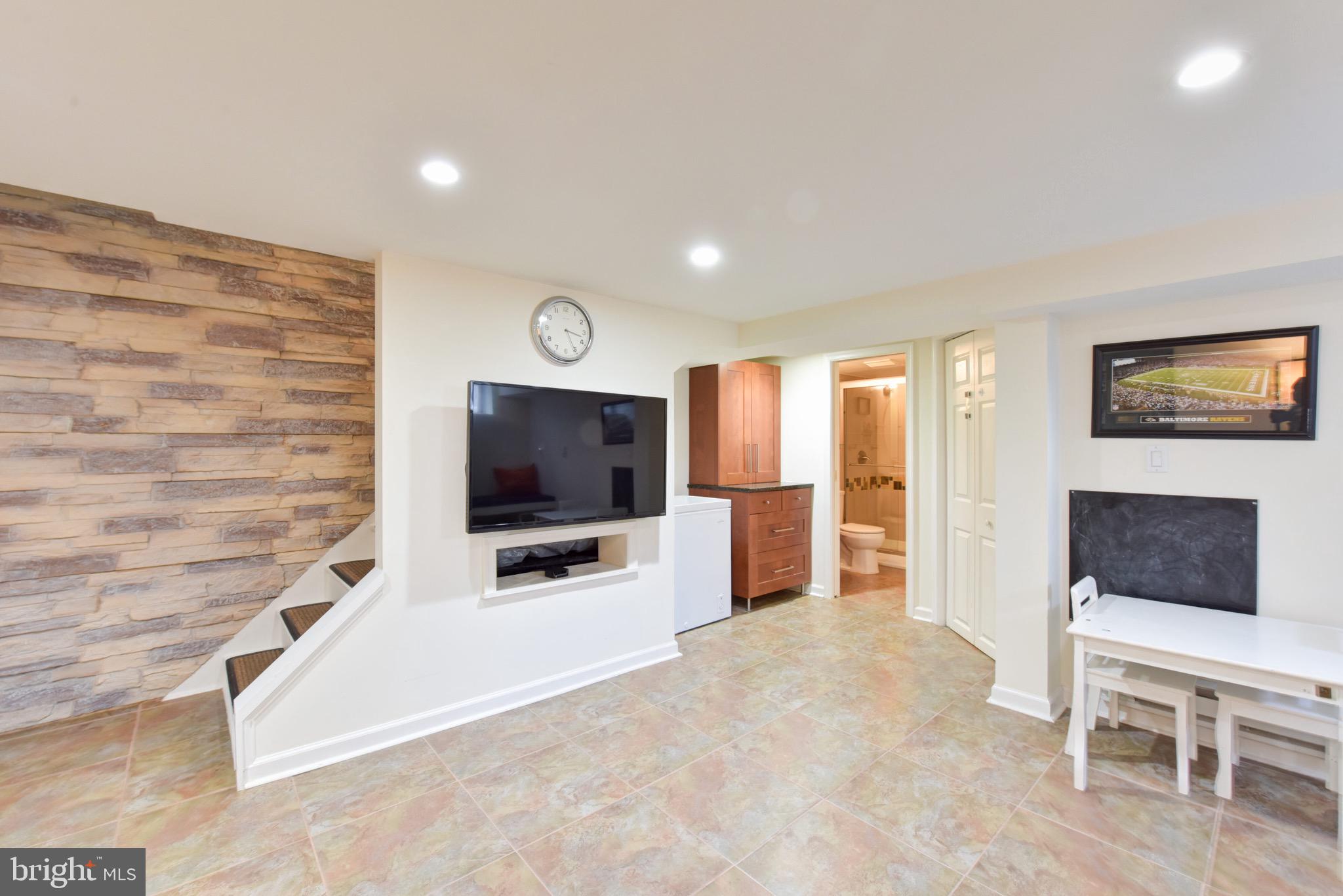 GLEBE MANOR - Residential