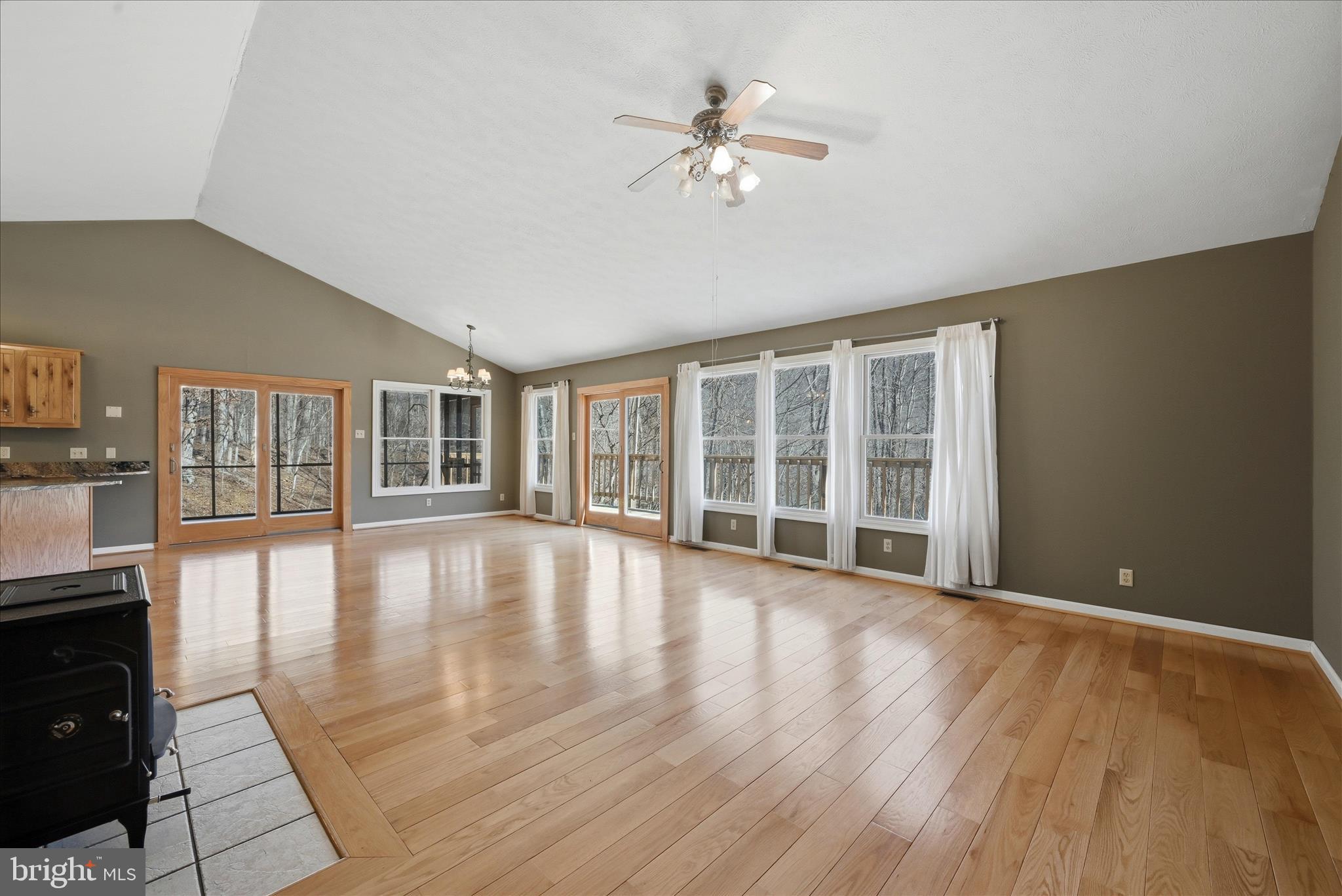 CACAPON RIVER RAPIDS - Residential