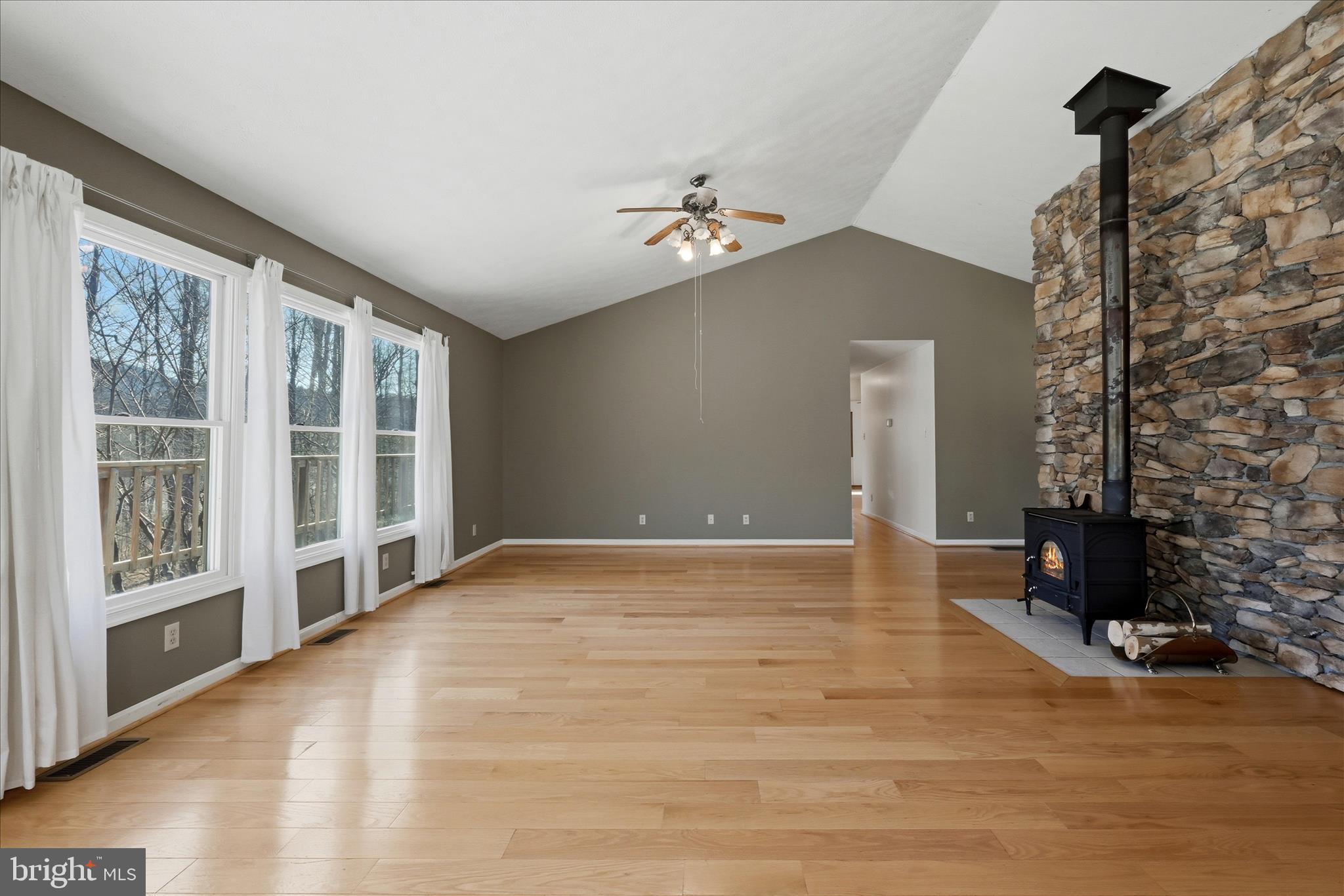 CACAPON RIVER RAPIDS - Residential