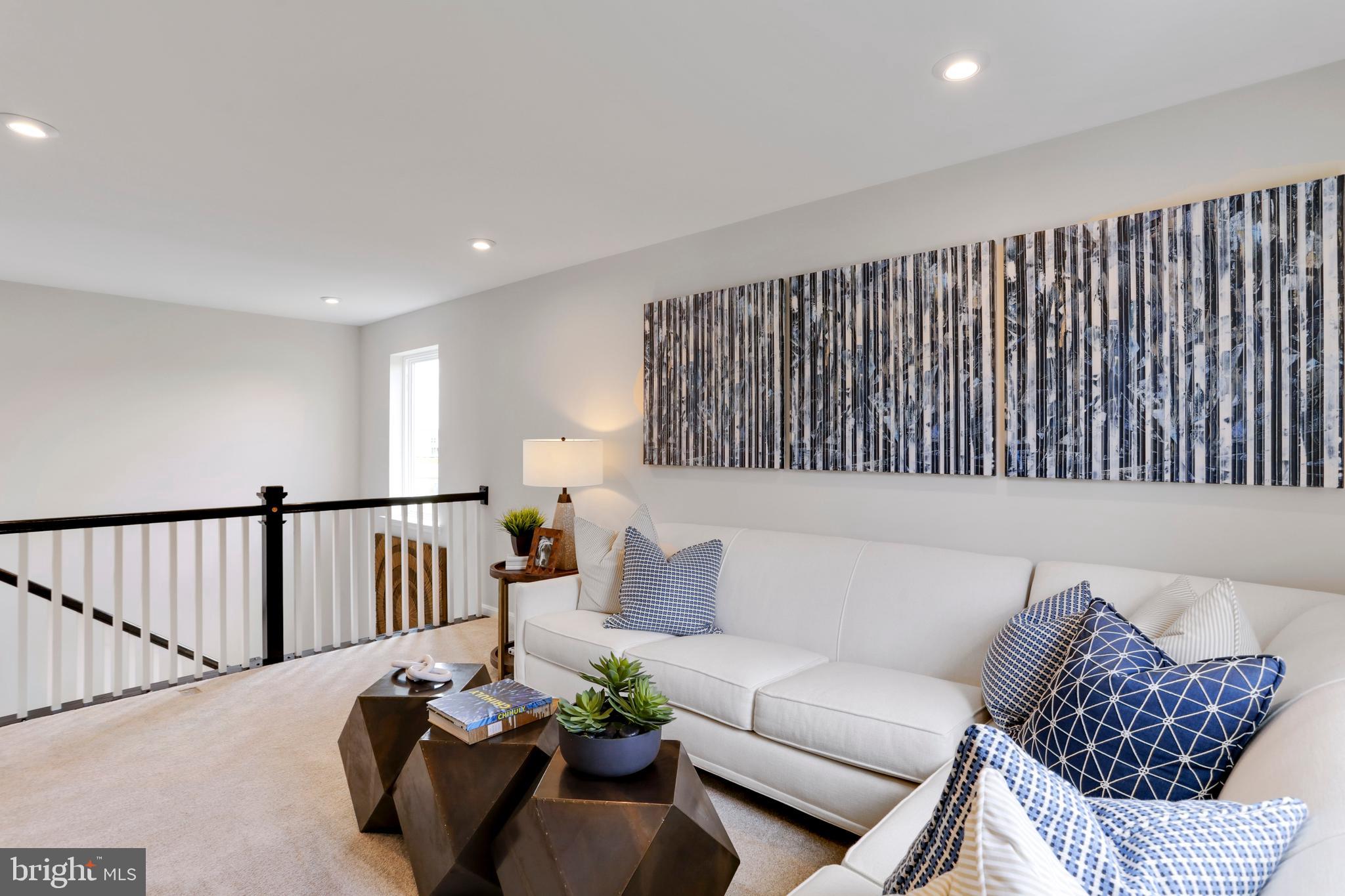 WARM SPRING RIDGE - Residential