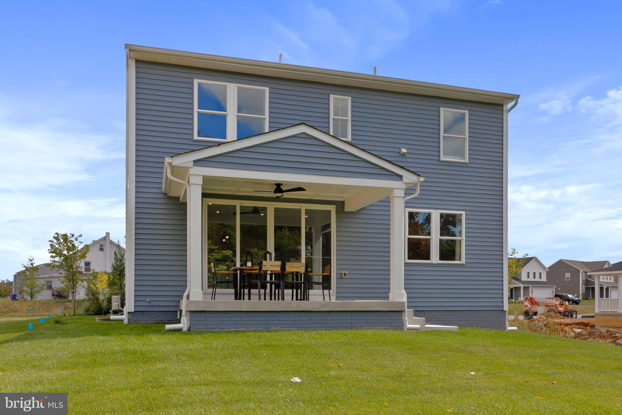 WARM SPRING RIDGE - Residential