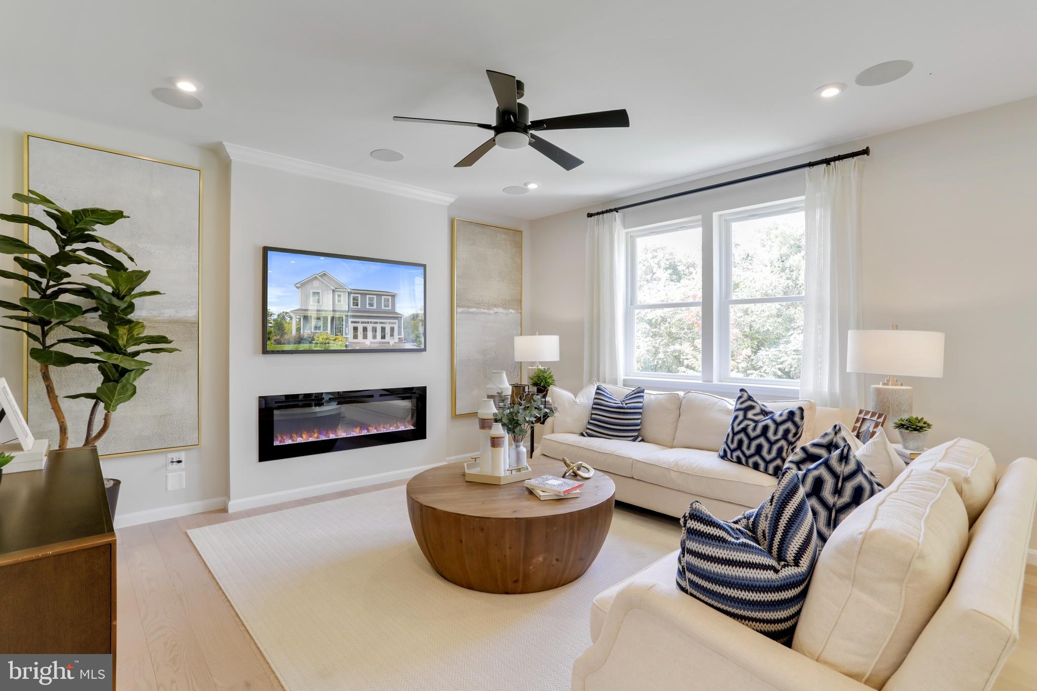 WARM SPRING RIDGE - Residential