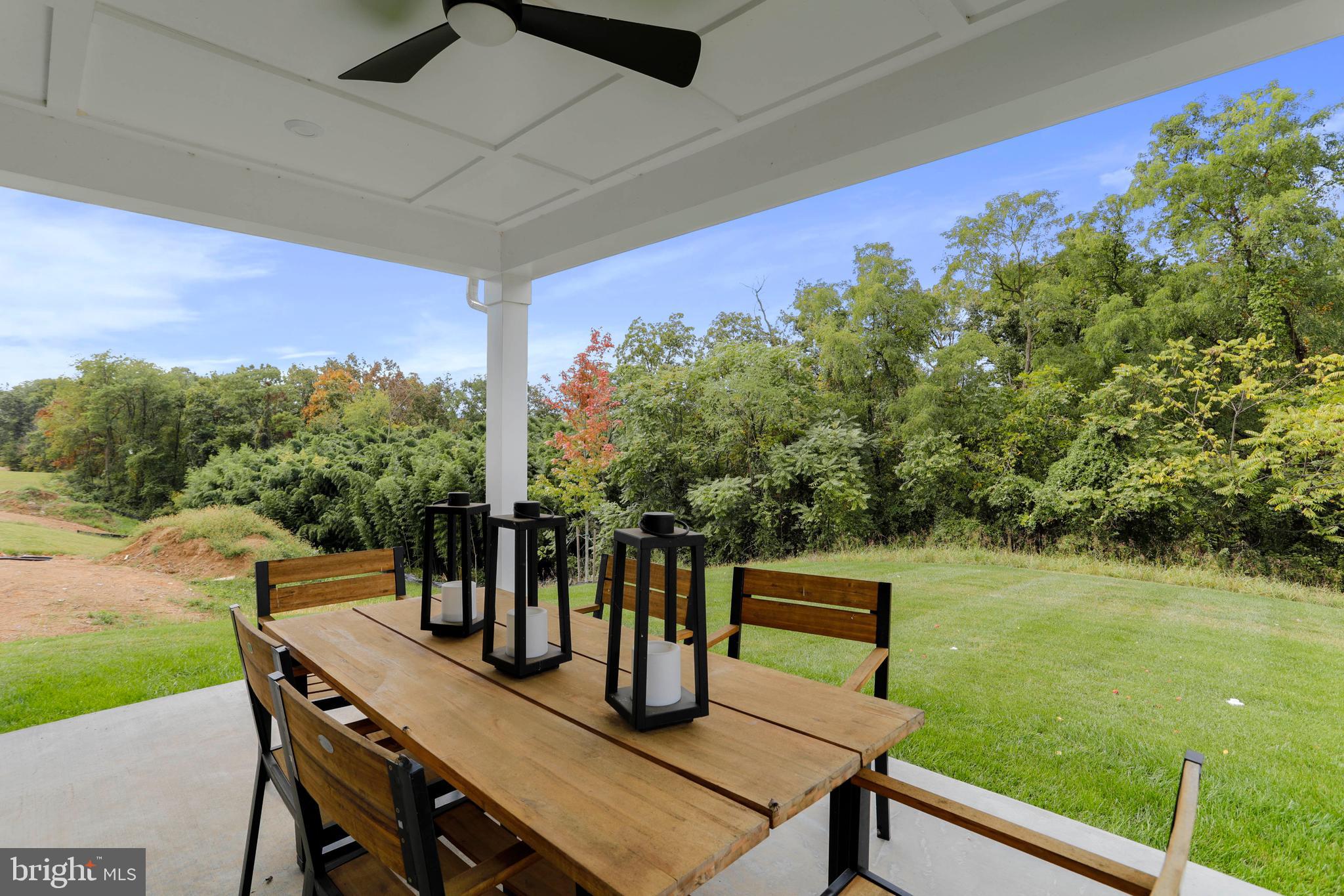 WARM SPRING RIDGE - Residential