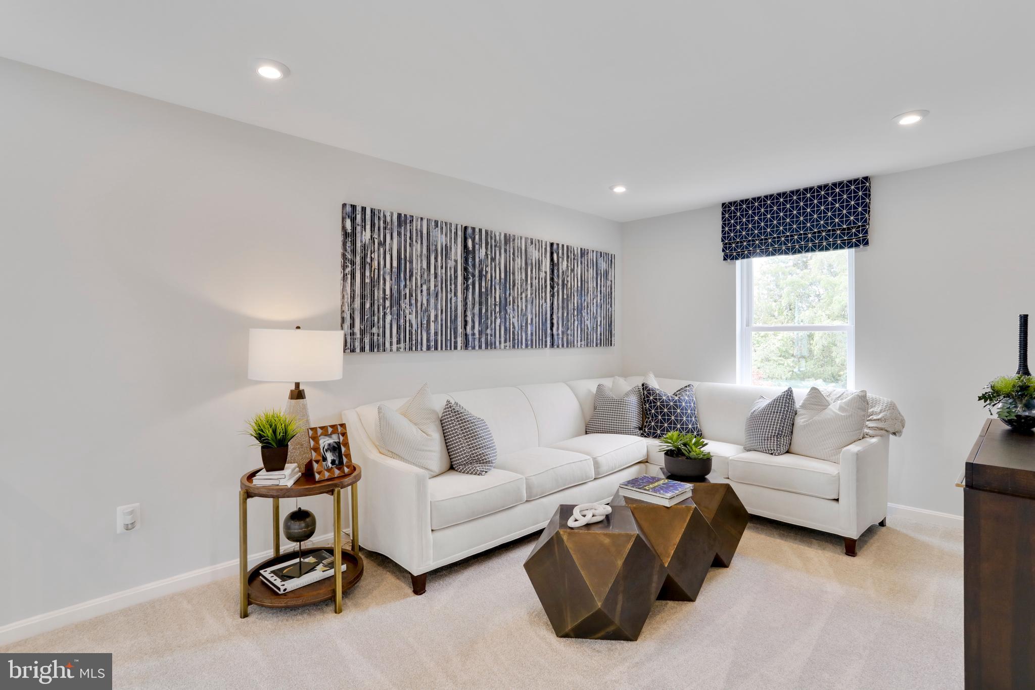 WARM SPRING RIDGE - Residential