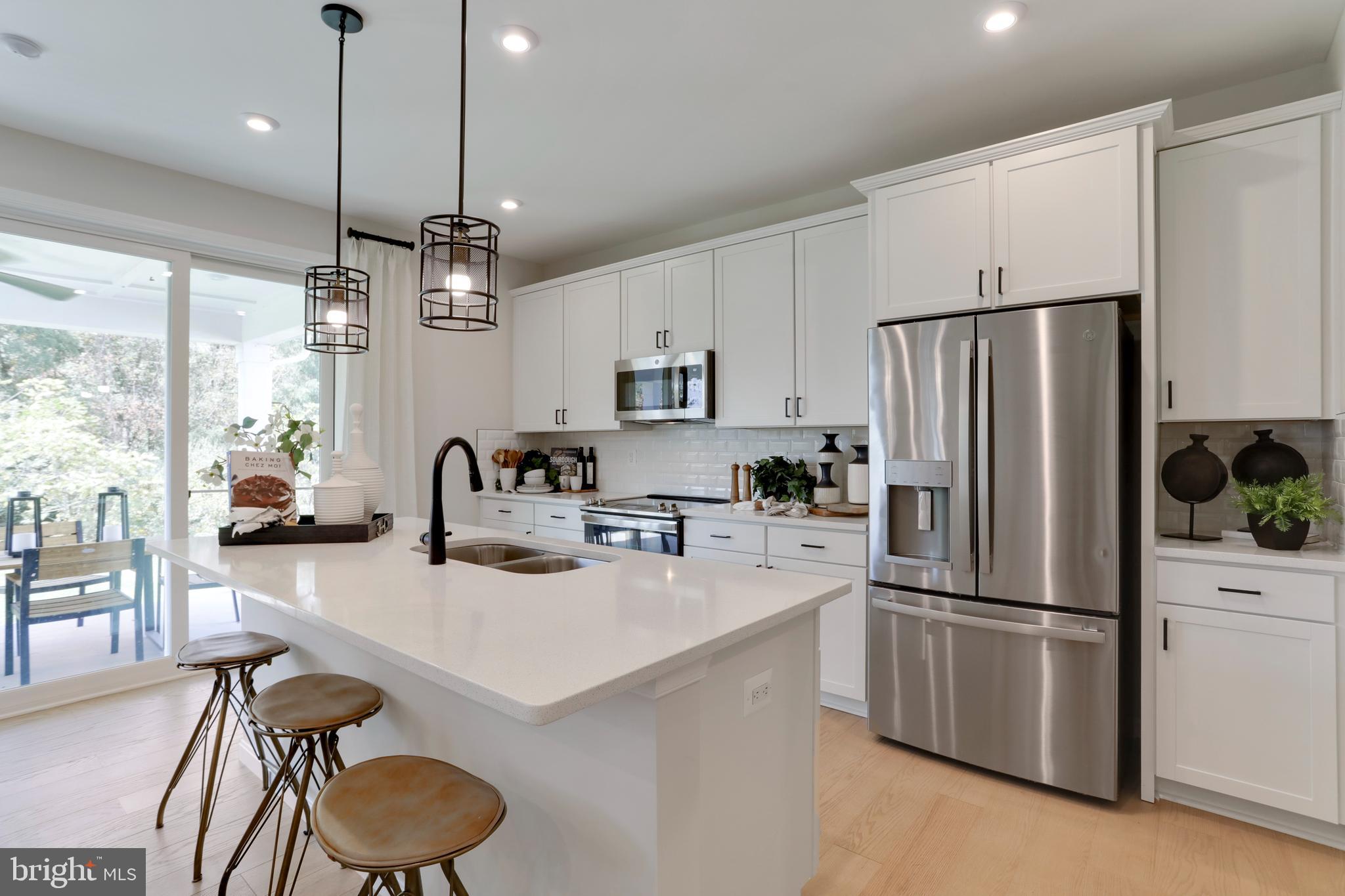 WARM SPRING RIDGE - Residential