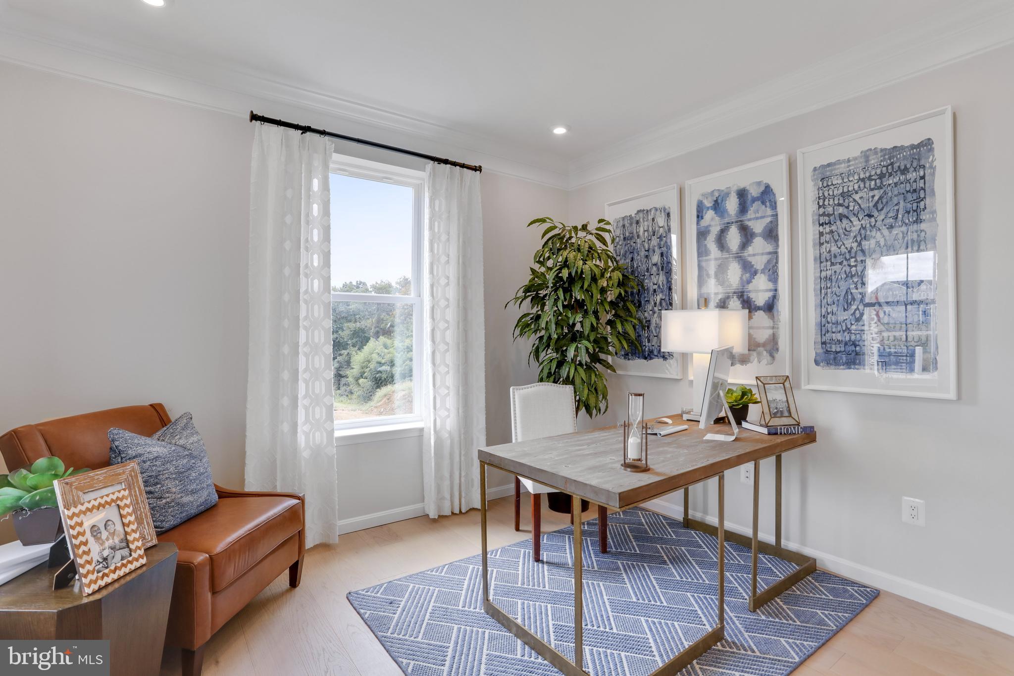 WARM SPRING RIDGE - Residential