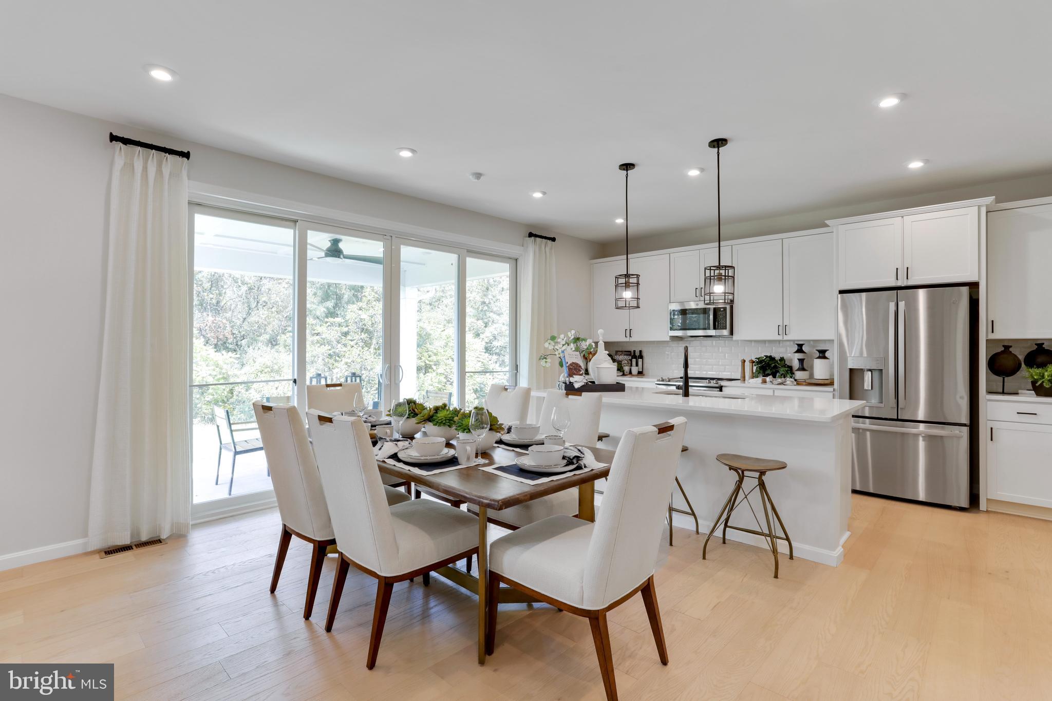 WARM SPRING RIDGE - Residential