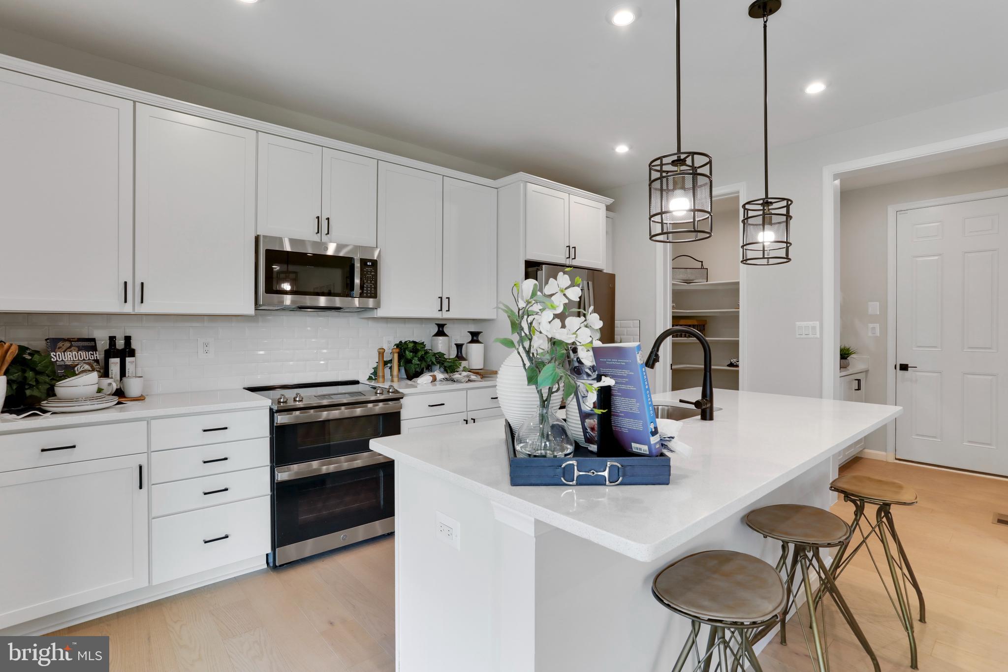 WARM SPRING RIDGE - Residential