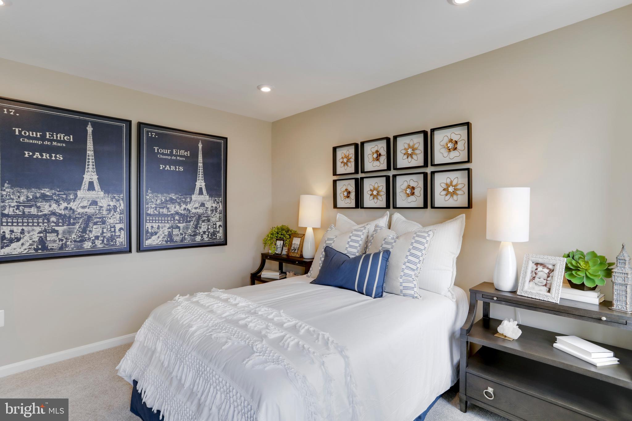 WARM SPRING RIDGE - Residential