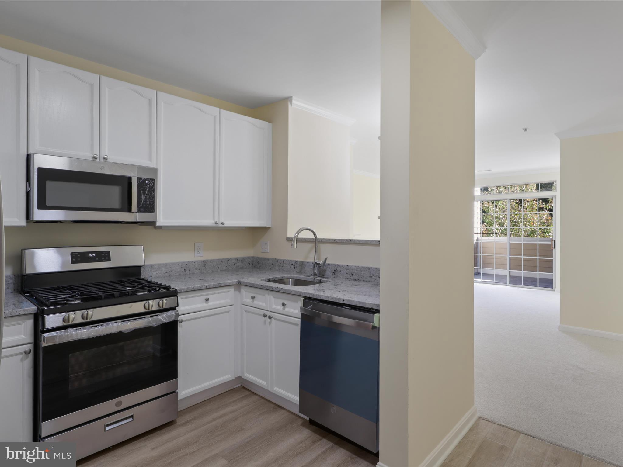 WESTBRIAR - Residential