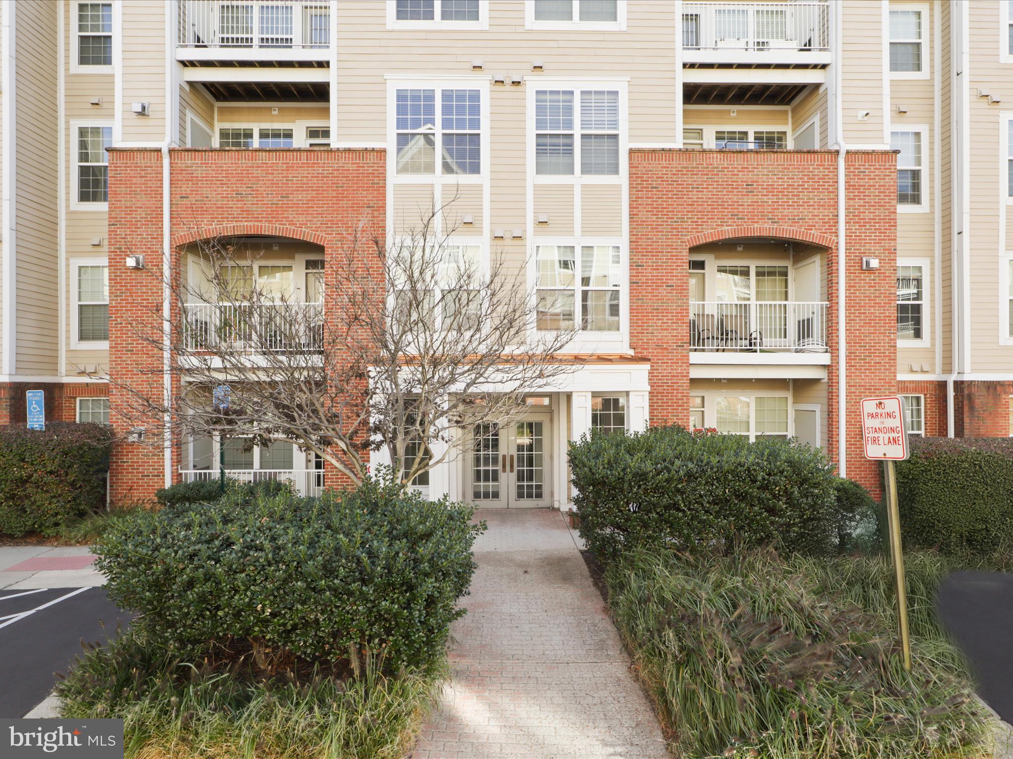 2711 BELLFOREST COURT 201