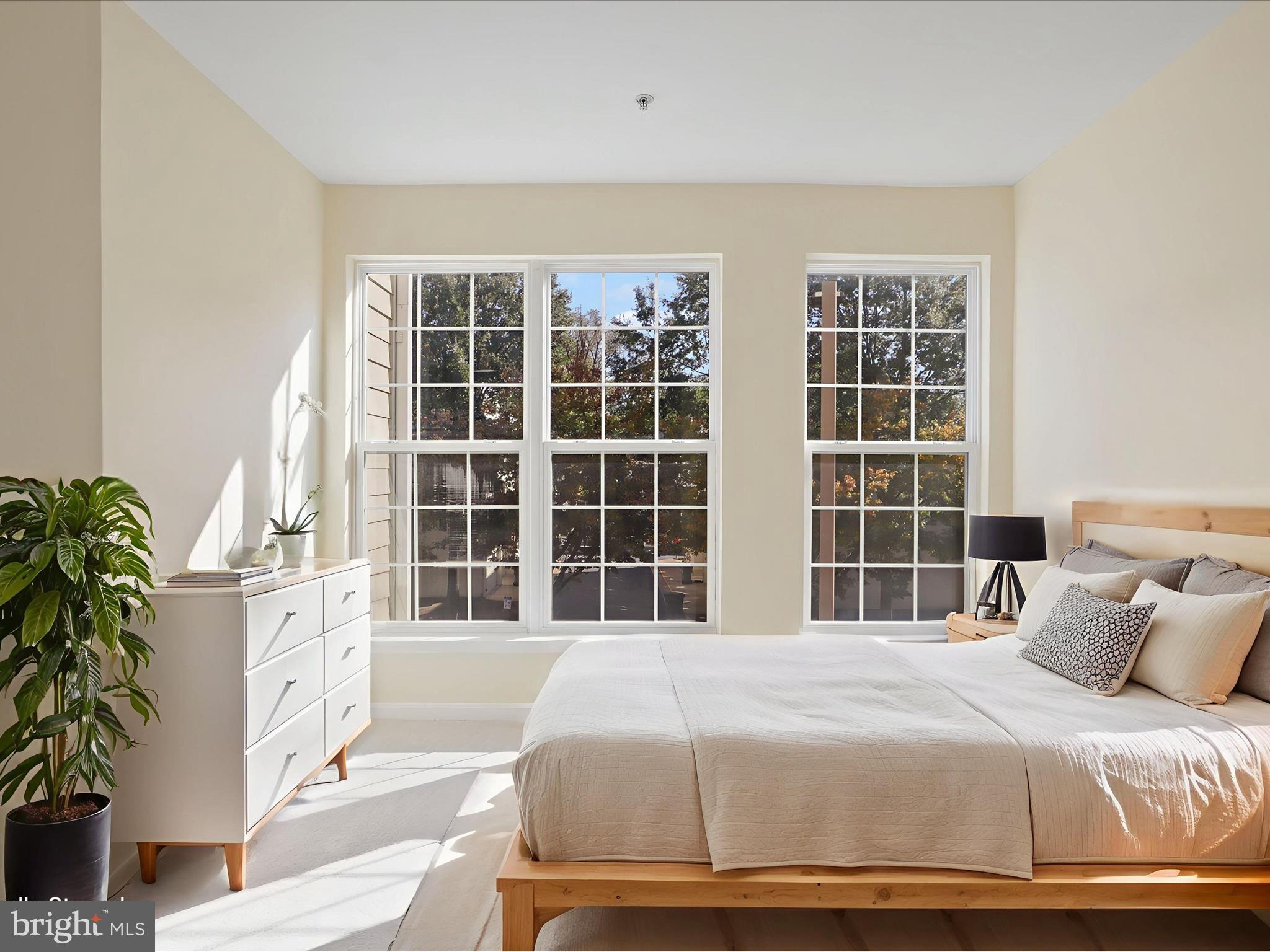 WESTBRIAR - Residential