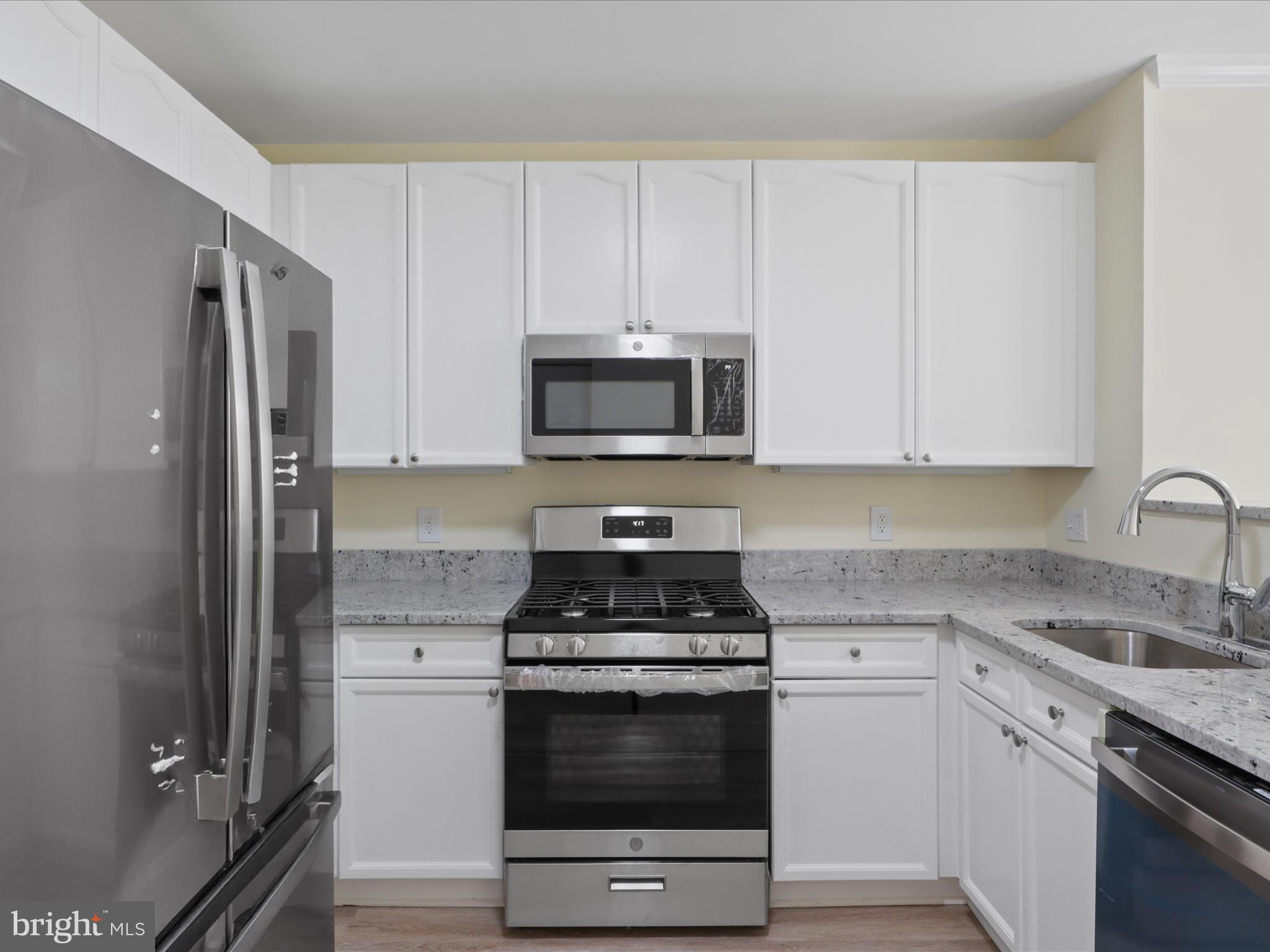 WESTBRIAR - Residential