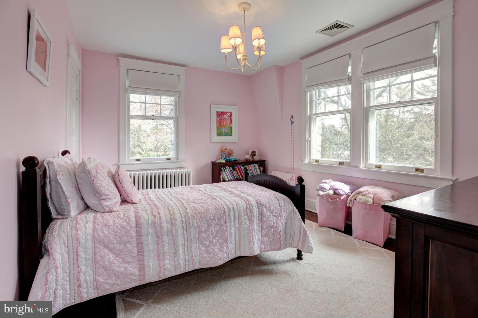 CHARRED OAK ESTATES - Residential