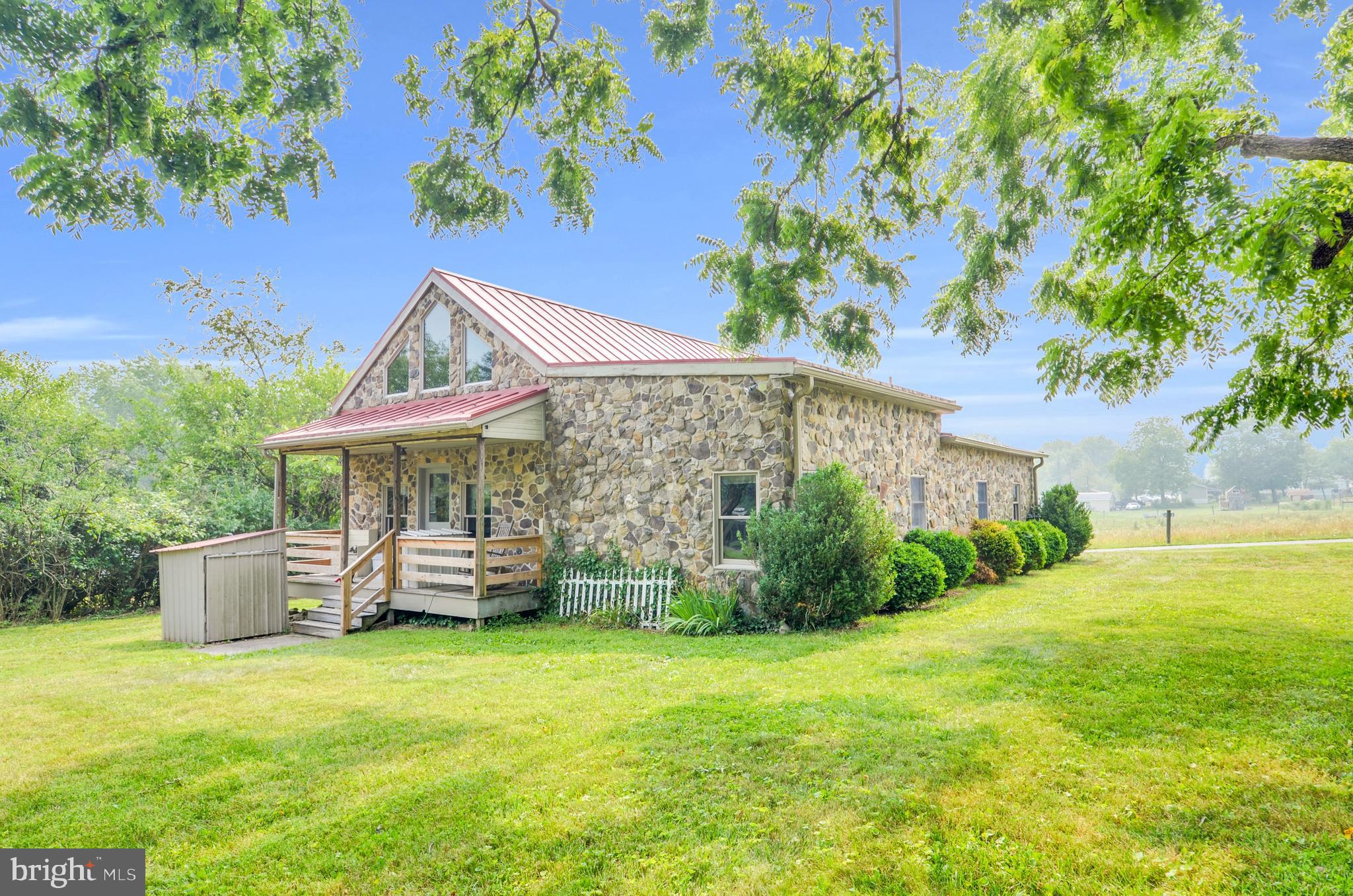 3390 MOUNTAIN ROAD