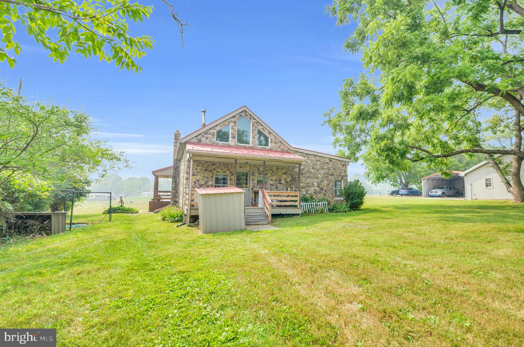 3390 MOUNTAIN ROAD