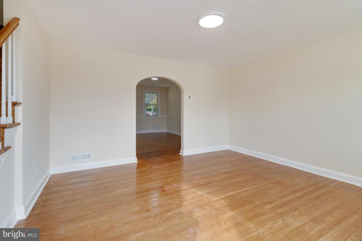 TOWSON - Residential