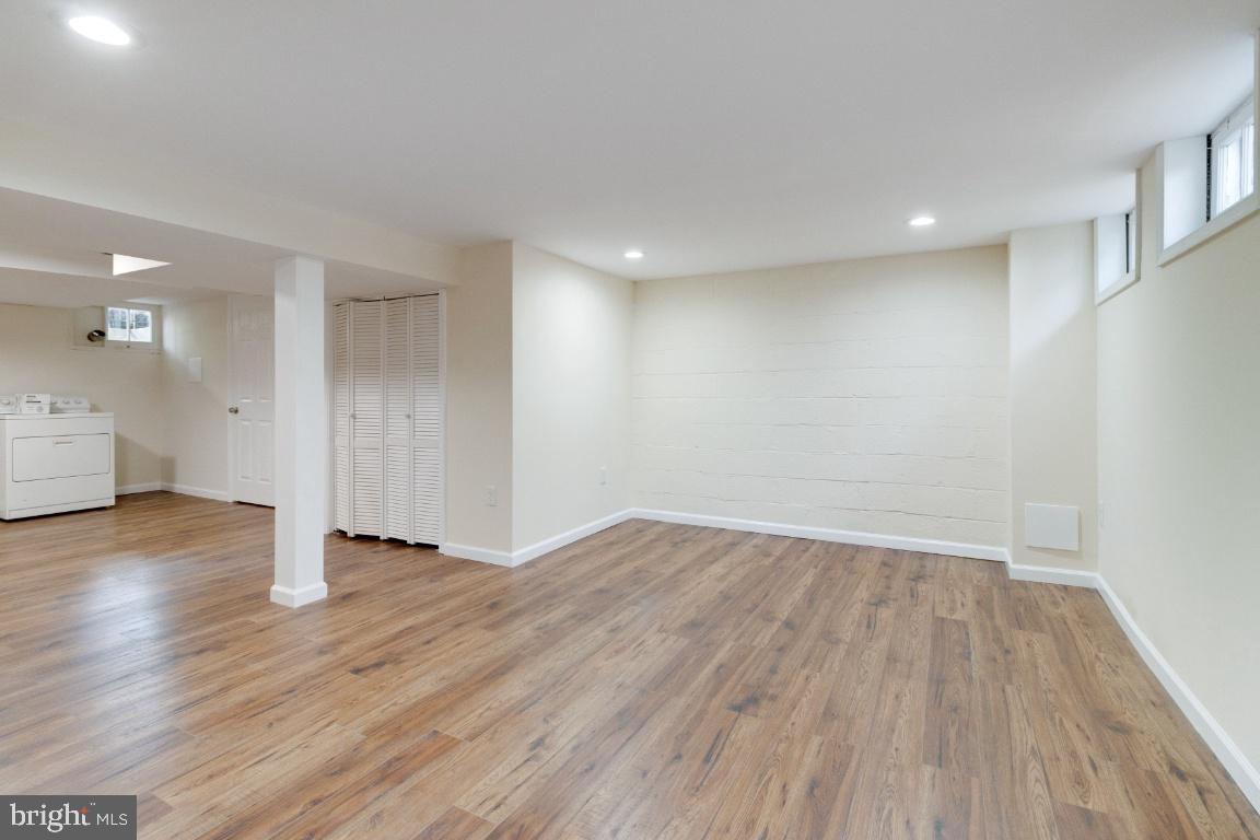 TOWSON - Residential