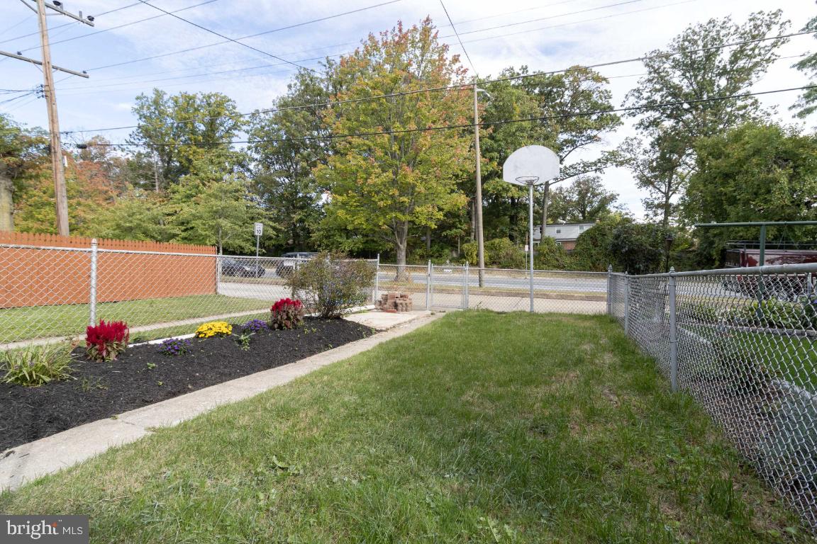 TOWSON - Residential