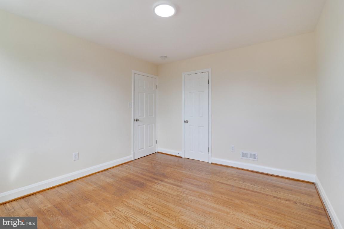 TOWSON - Residential