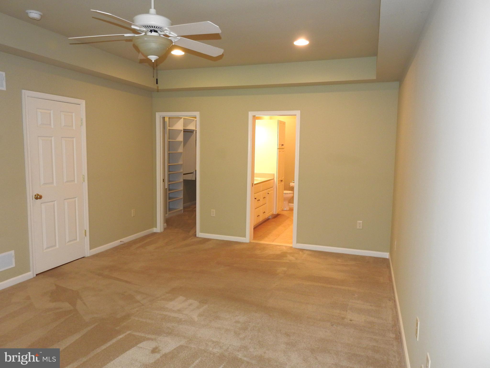 REGENTS PARK - Residential