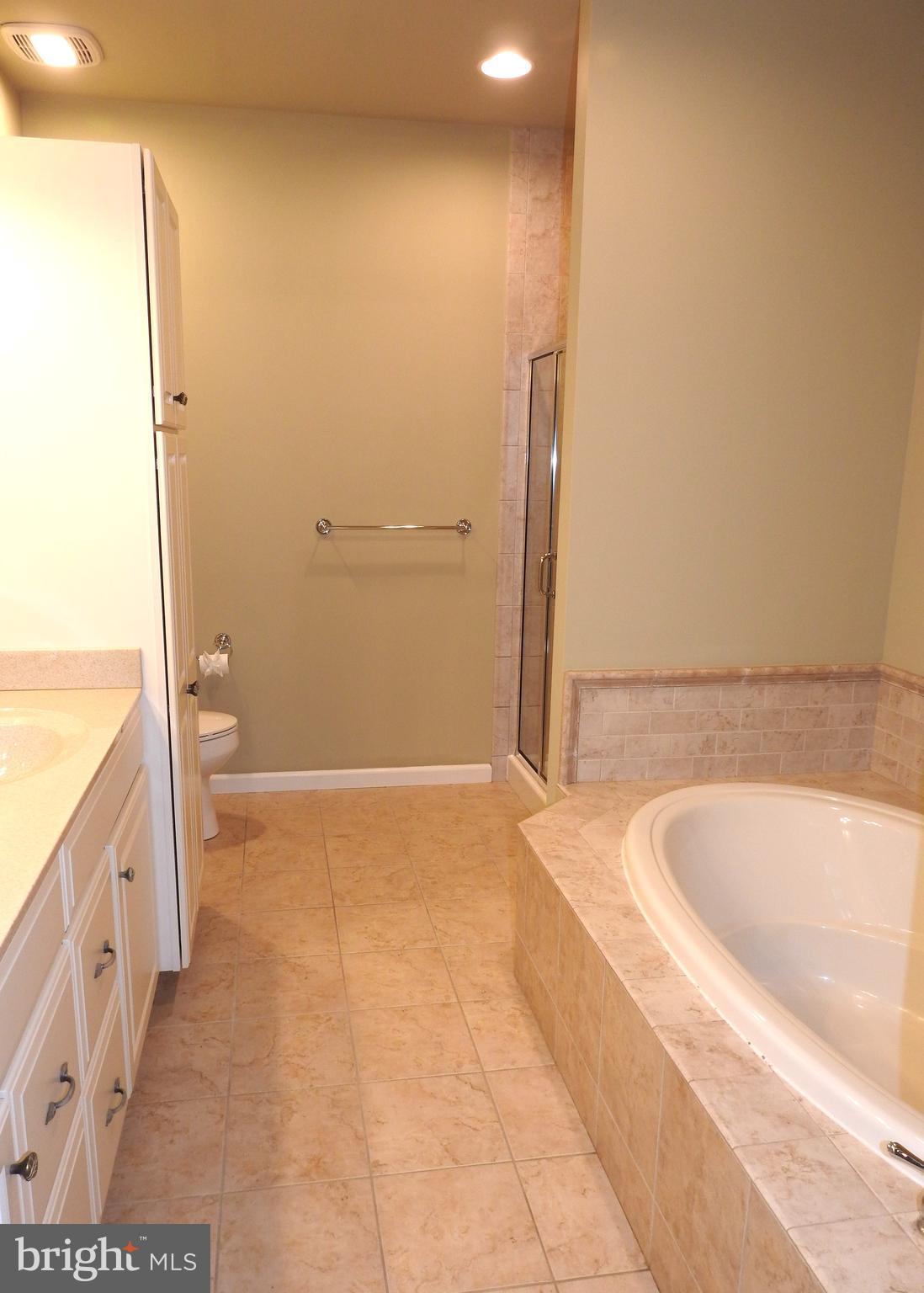 REGENTS PARK - Residential