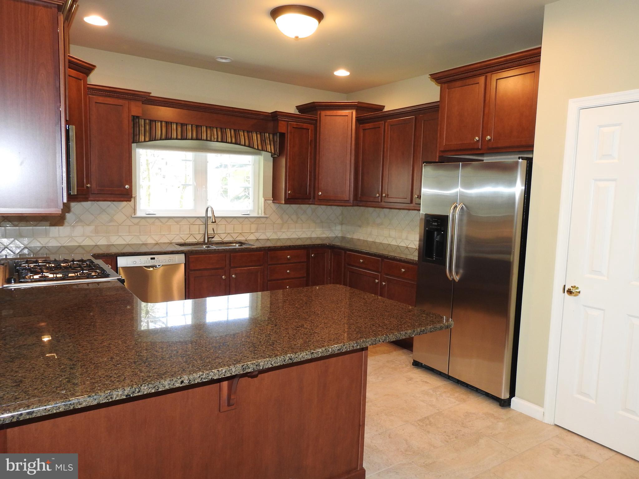 REGENTS PARK - Residential