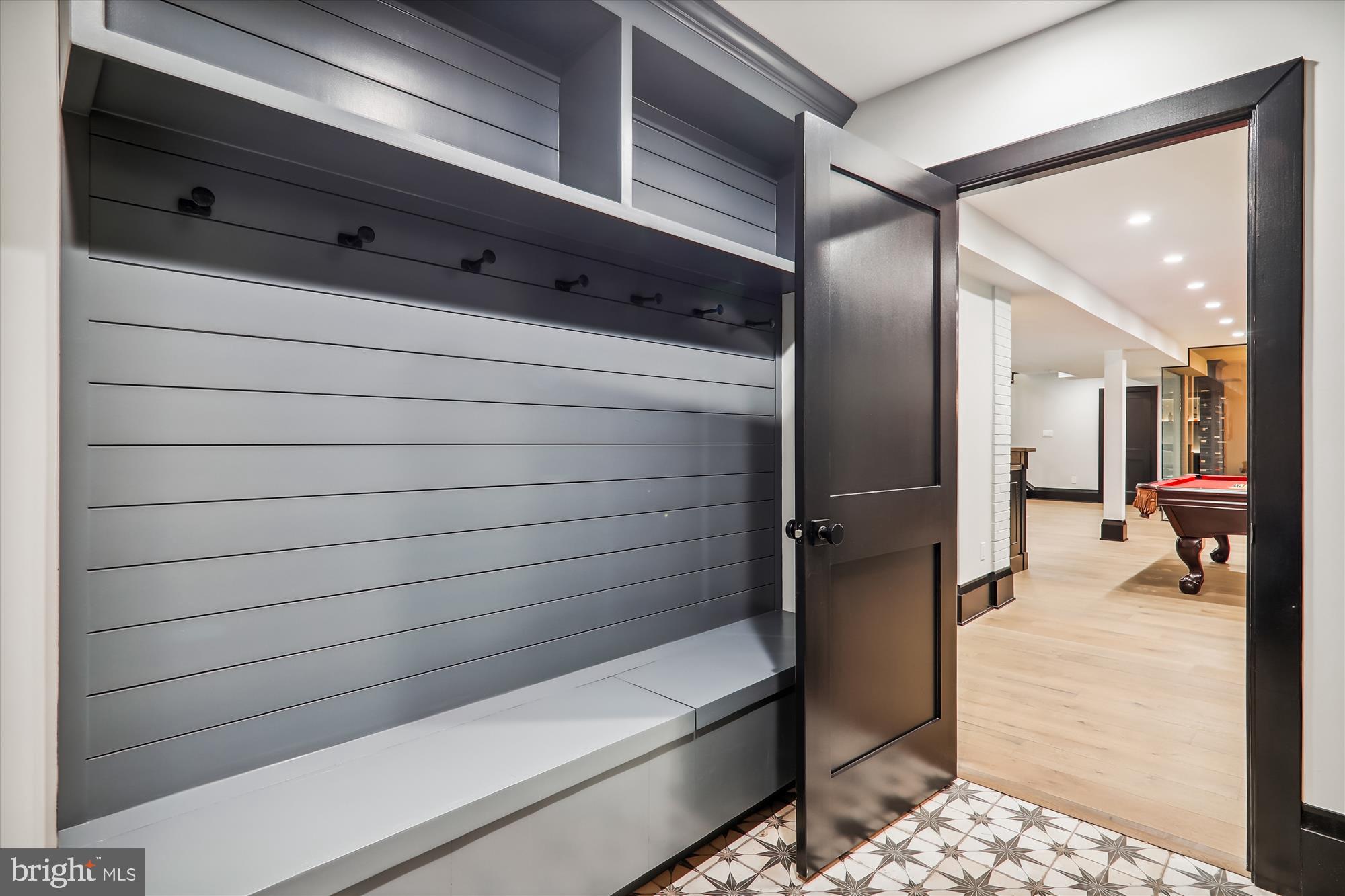 BANNOCKBURN ESTATES - Residential