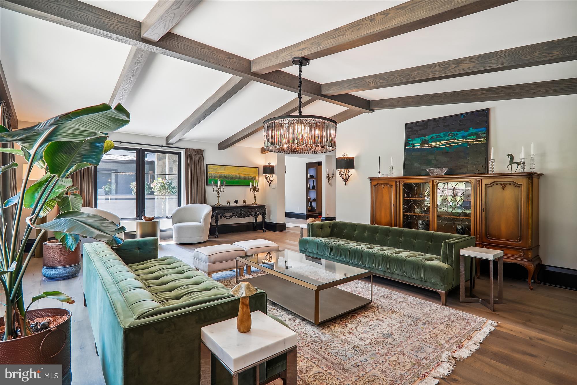 BANNOCKBURN ESTATES - Residential