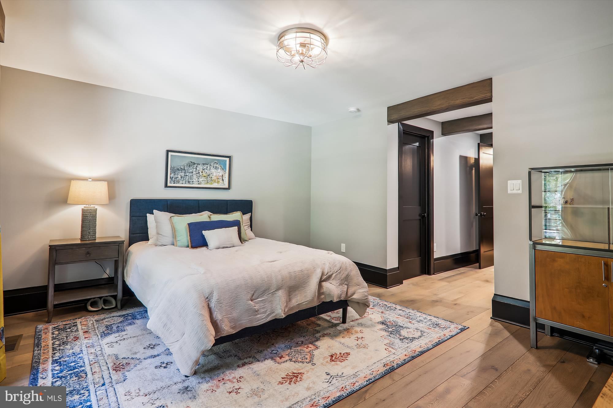 BANNOCKBURN ESTATES - Residential