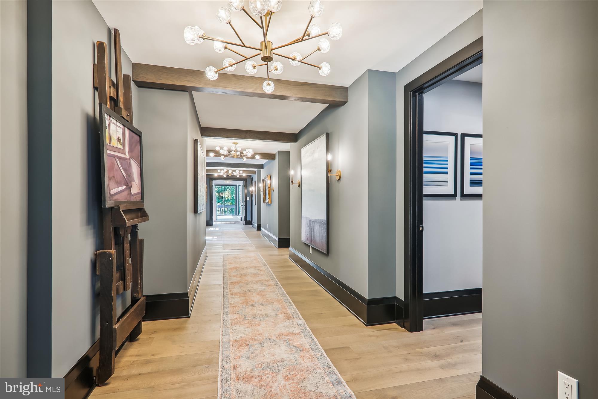 BANNOCKBURN ESTATES - Residential