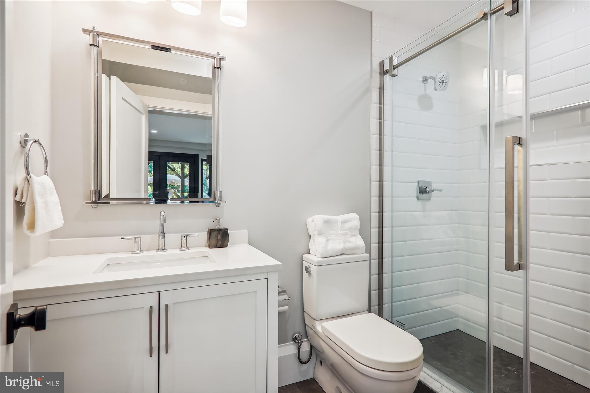 BANNOCKBURN ESTATES - Residential