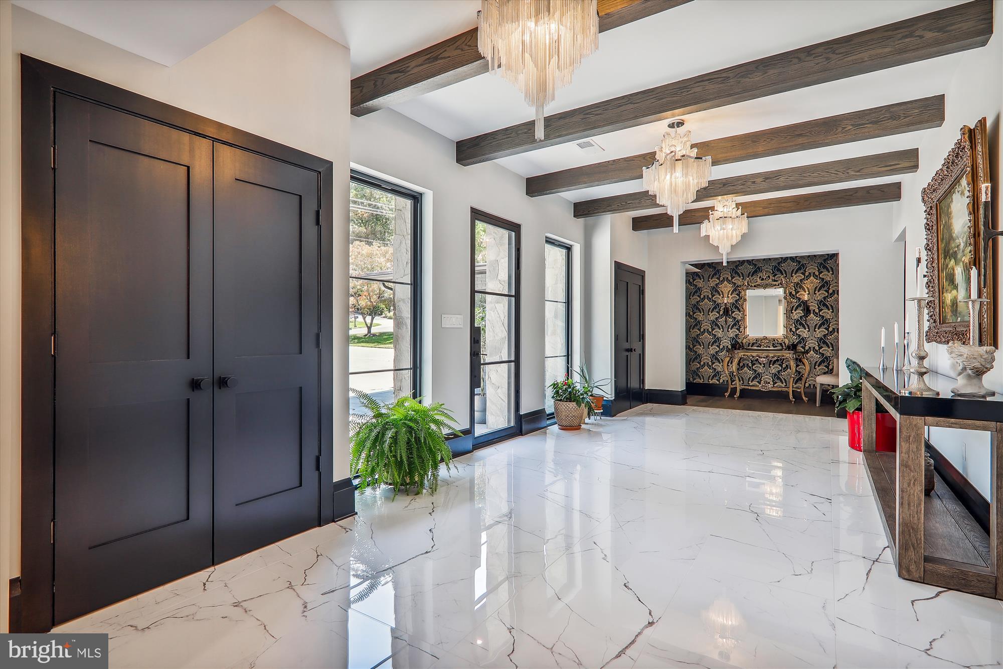 BANNOCKBURN ESTATES - Residential