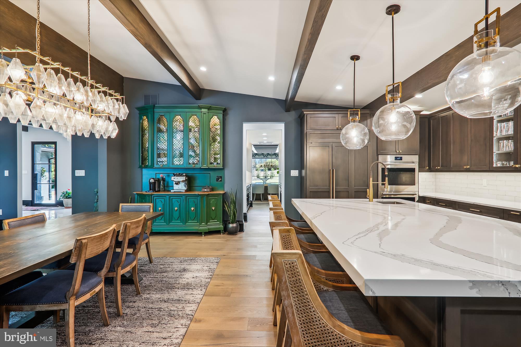 BANNOCKBURN ESTATES - Residential