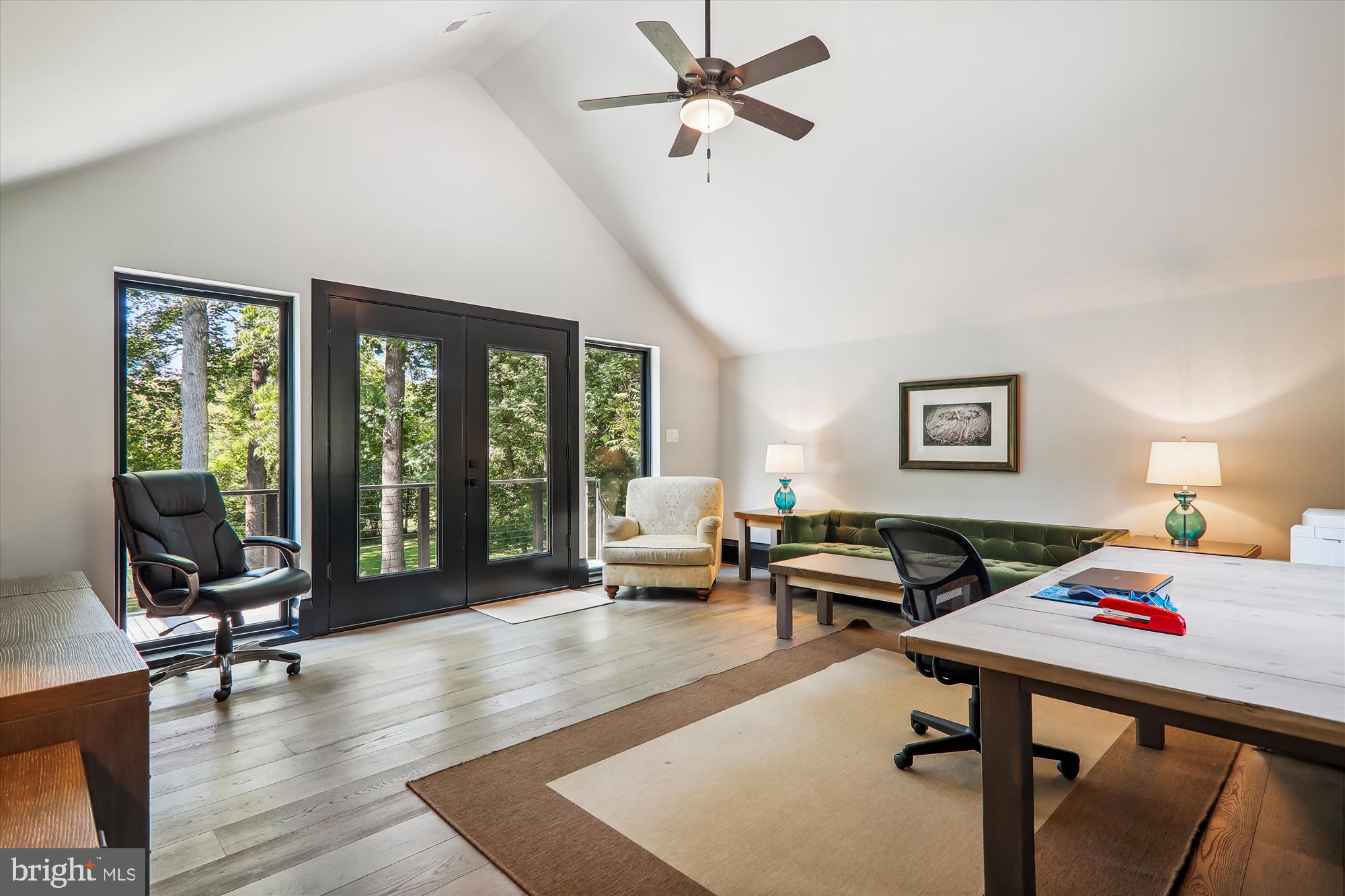 BANNOCKBURN ESTATES - Residential