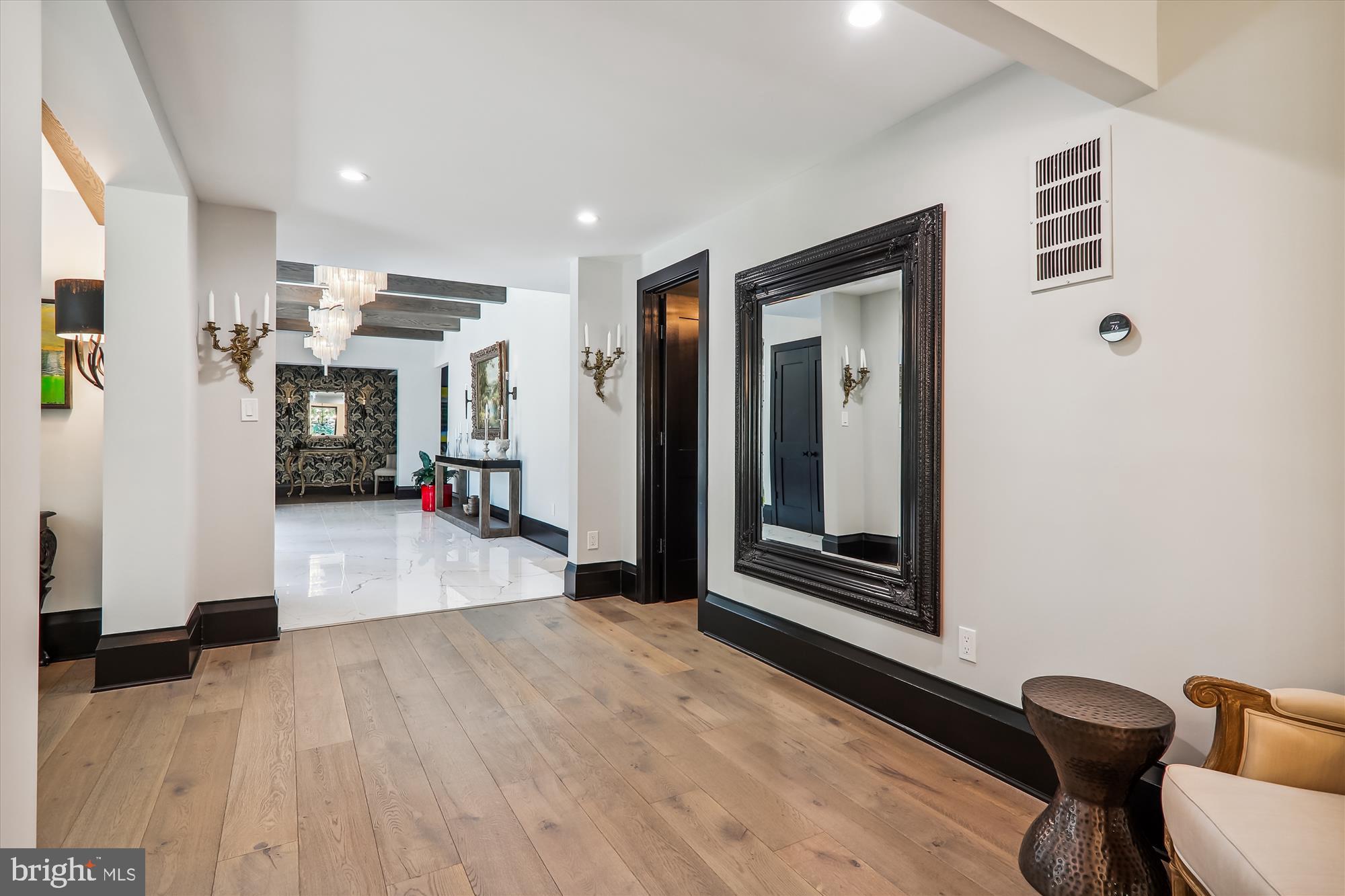 BANNOCKBURN ESTATES - Residential