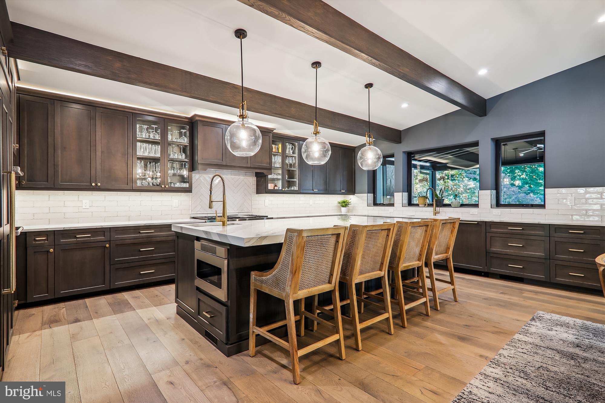 BANNOCKBURN ESTATES - Residential