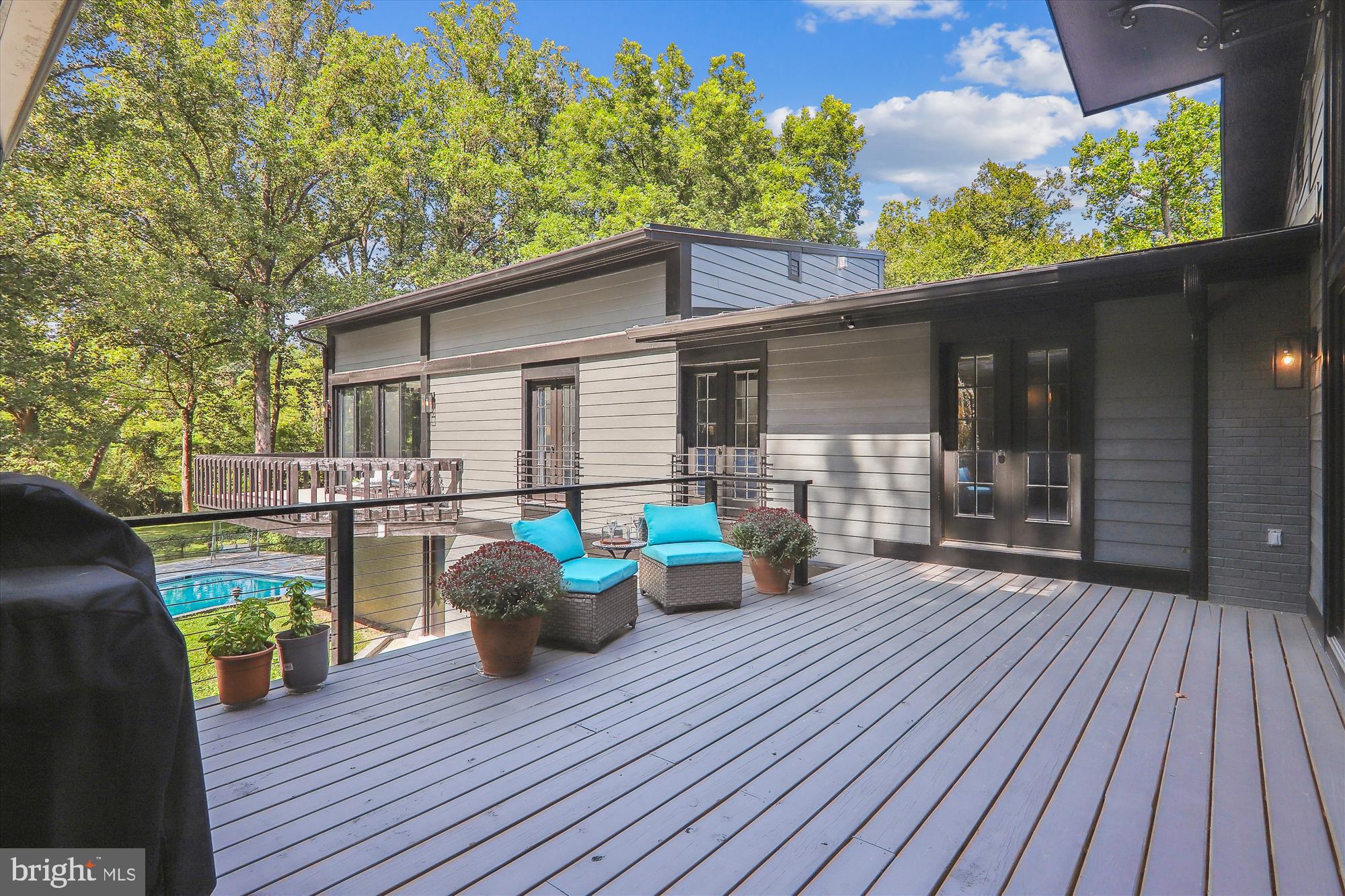 BANNOCKBURN ESTATES - Residential