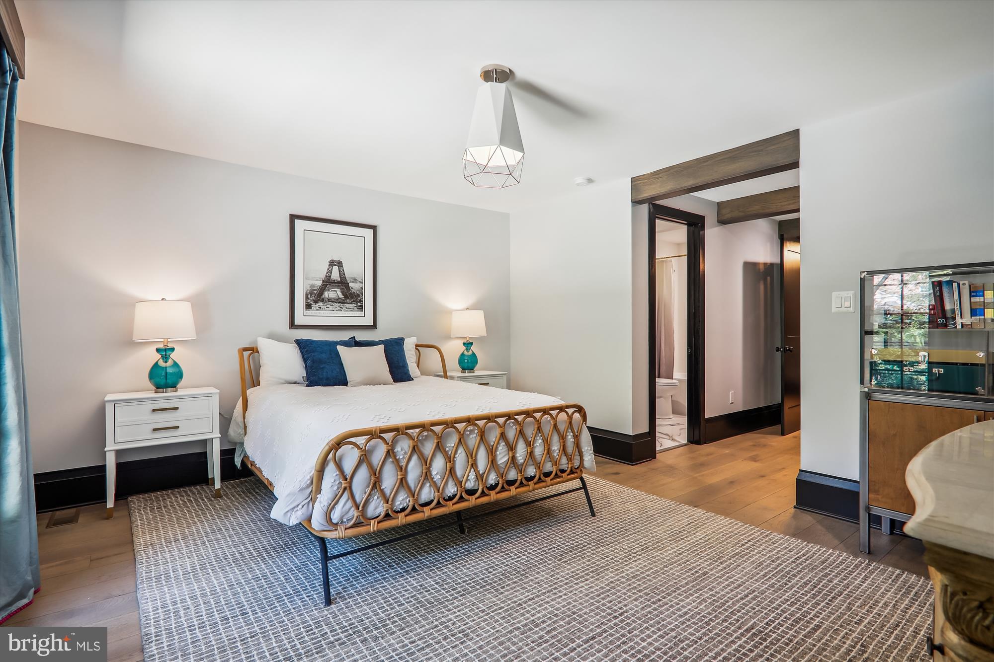 BANNOCKBURN ESTATES - Residential