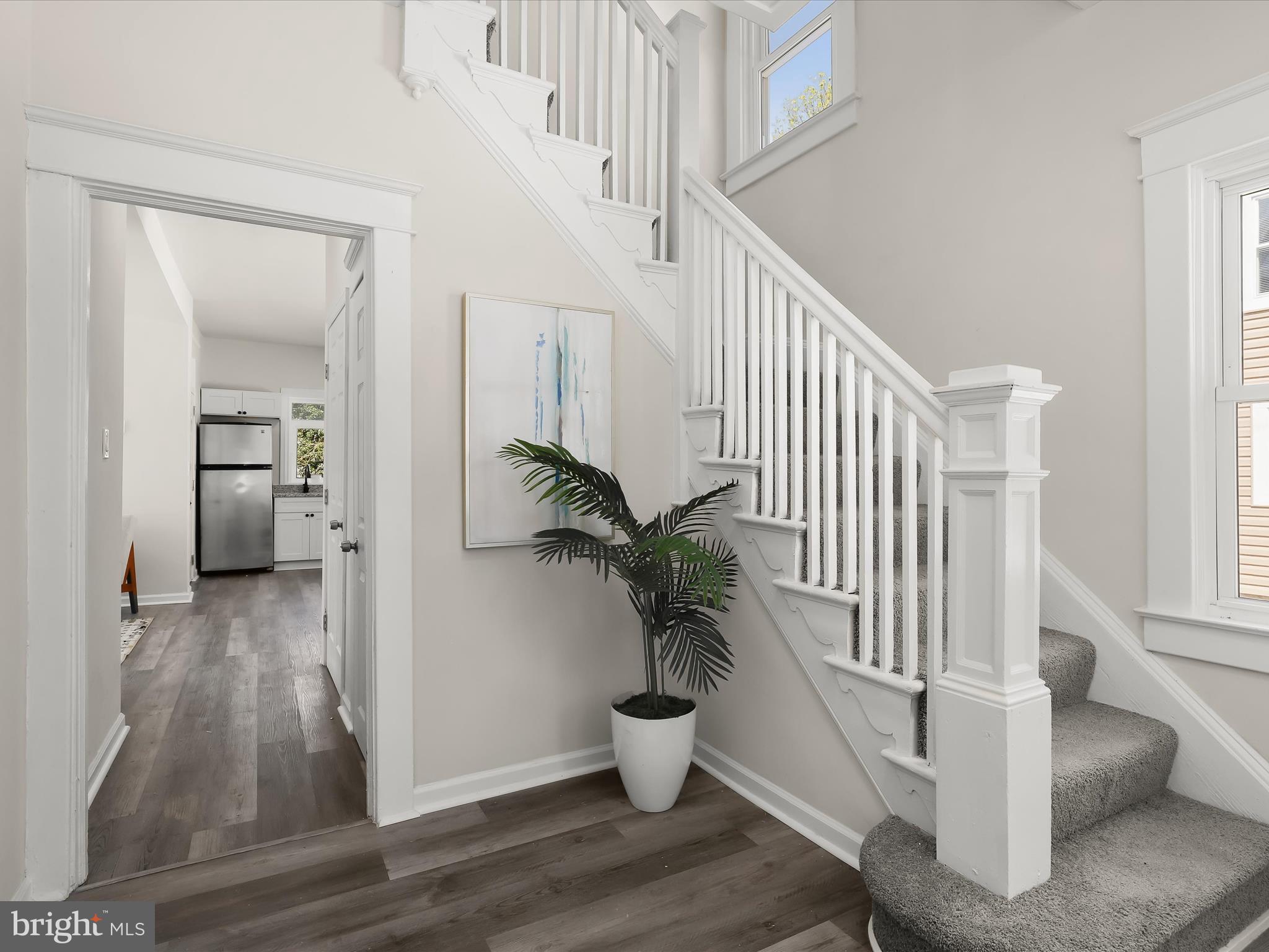 18 WALDRON AVENUE