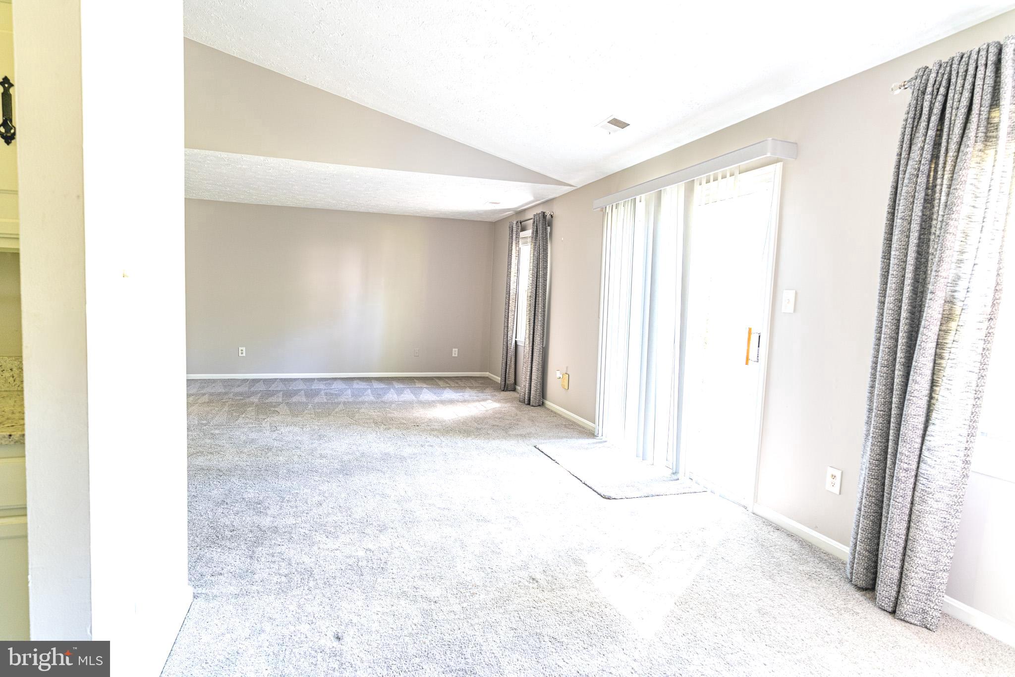 SENTRY WOODS - Residential