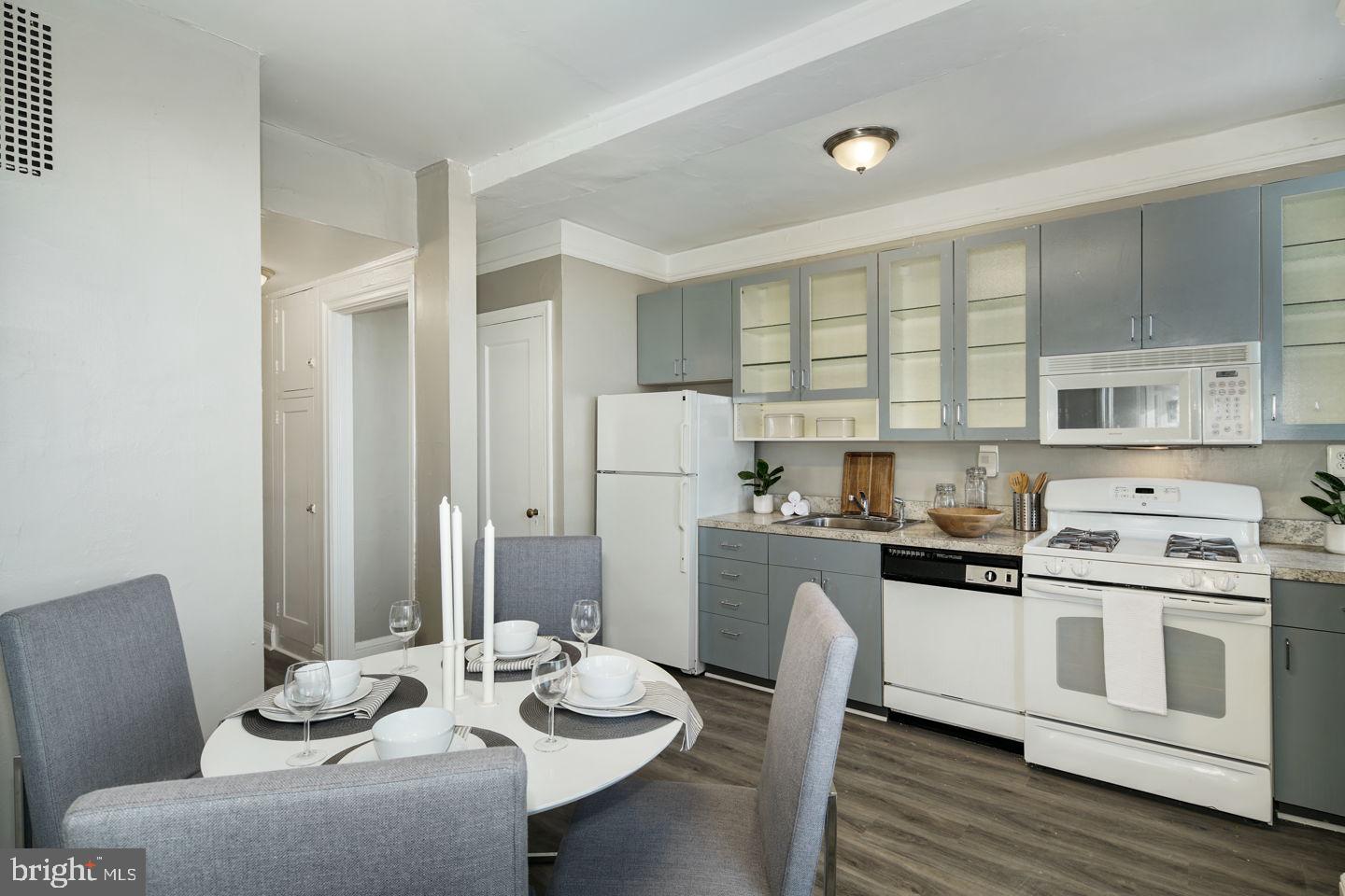 RITTENHOUSE SQUARE - Residential Lease