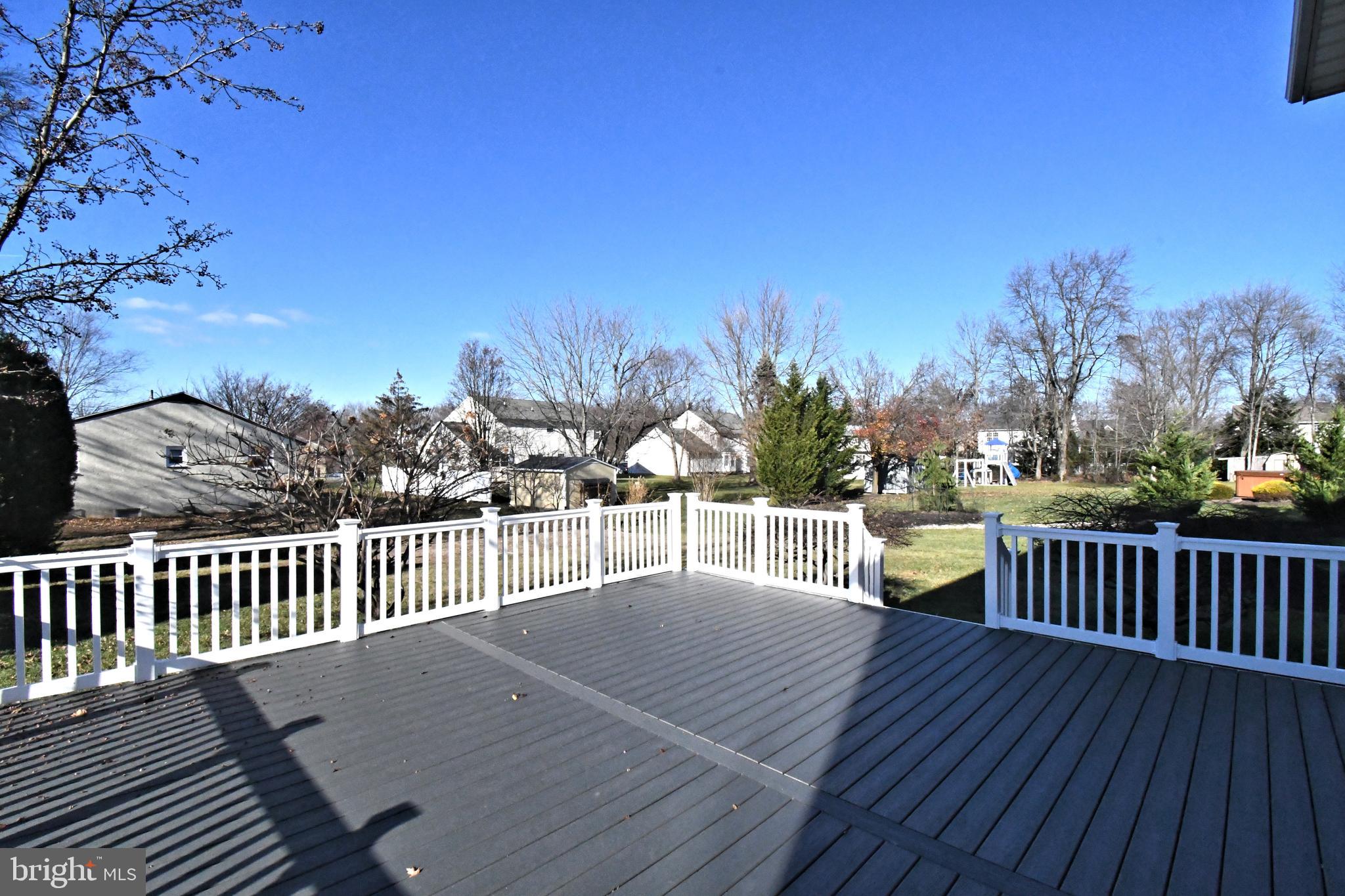 HAMMERSMITH FARM - Residential