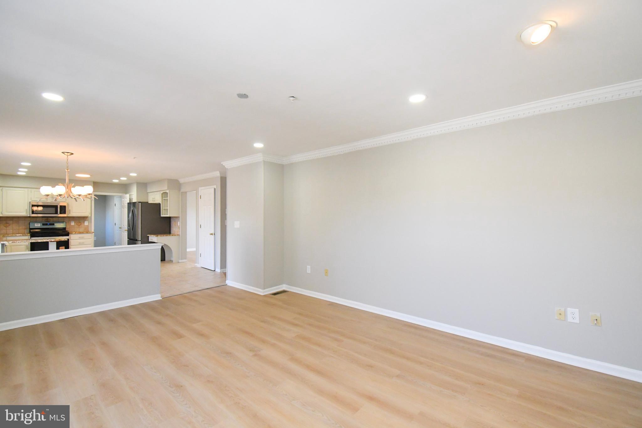 HAMMERSMITH FARM - Residential